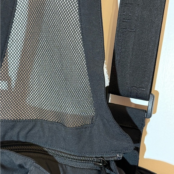 Spyder Black Kids' Ski Pants with Adjustable Suspenders - Picture 3 of 5